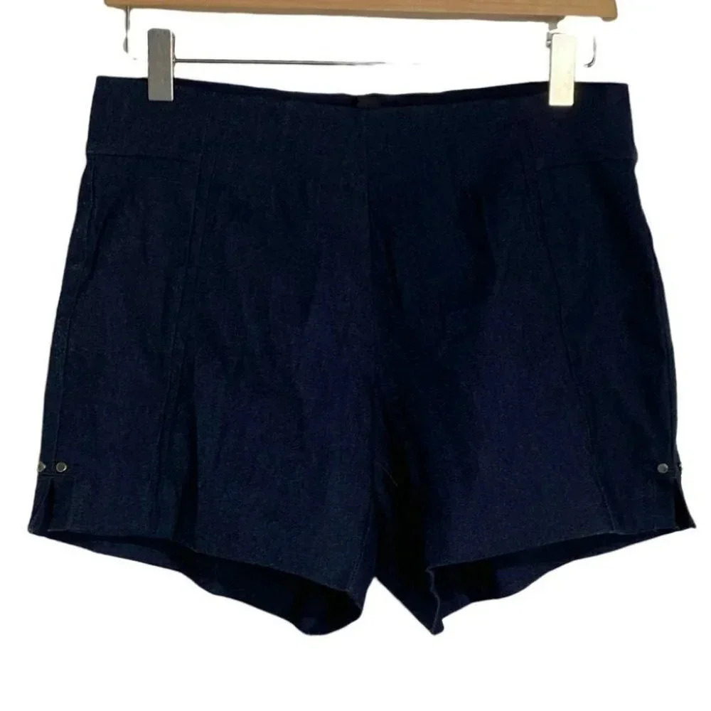 Thalia Sodi Shorts XS Black High Rise Stud Detail Pull On Stretch Seamed